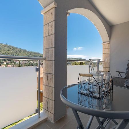 Maloa Two Bedroom Apartment Smokvica  Luaran gambar