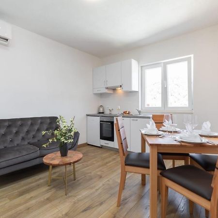 Maloa Two Bedroom Apartment Smokvica  Luaran gambar