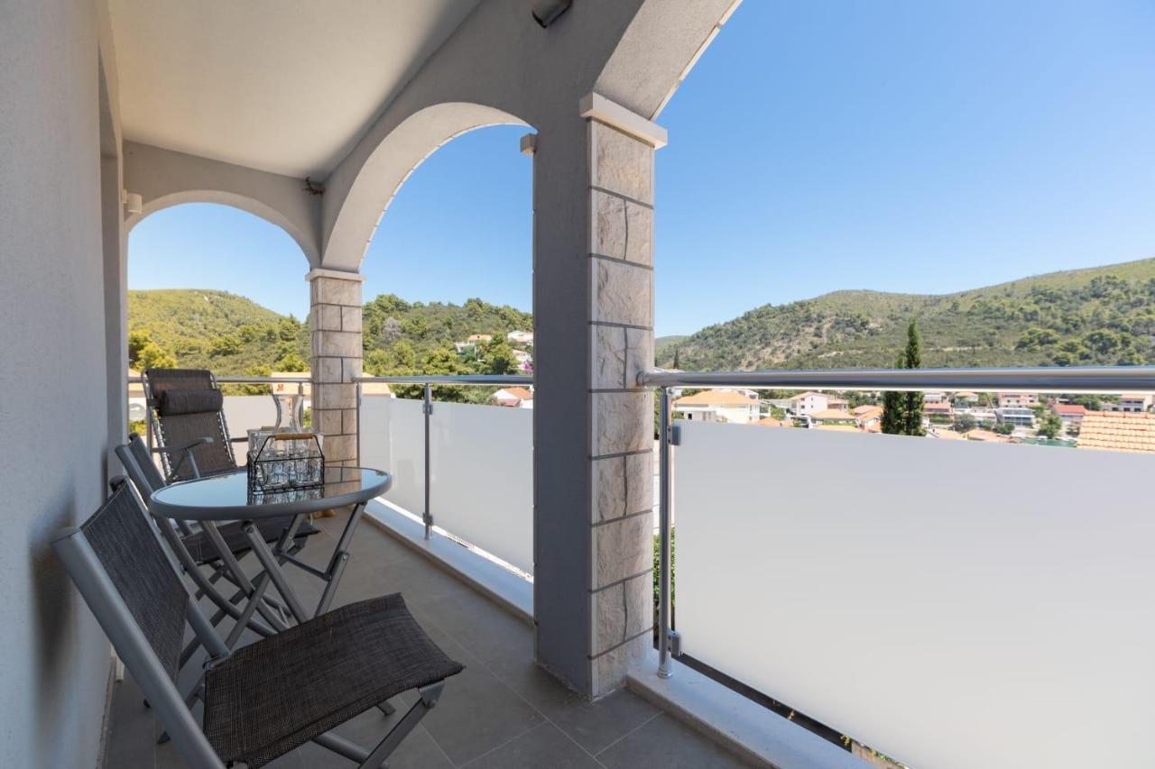 Maloa Two Bedroom Apartment Smokvica  Luaran gambar