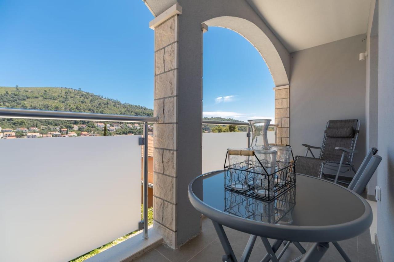 Maloa Two Bedroom Apartment Smokvica  Luaran gambar